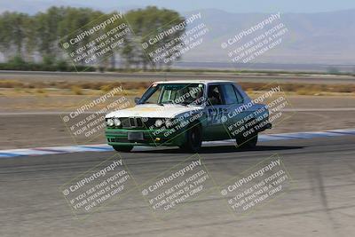 media/Oct-01-2022-24 Hours of Lemons (Sat) [[0fb1f7cfb1]]/10am (Front Straight)/